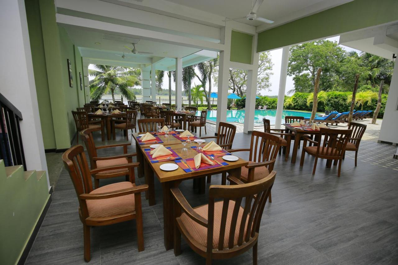 Diya Dahara Lake Resort Yala Ngoại thất bức ảnh