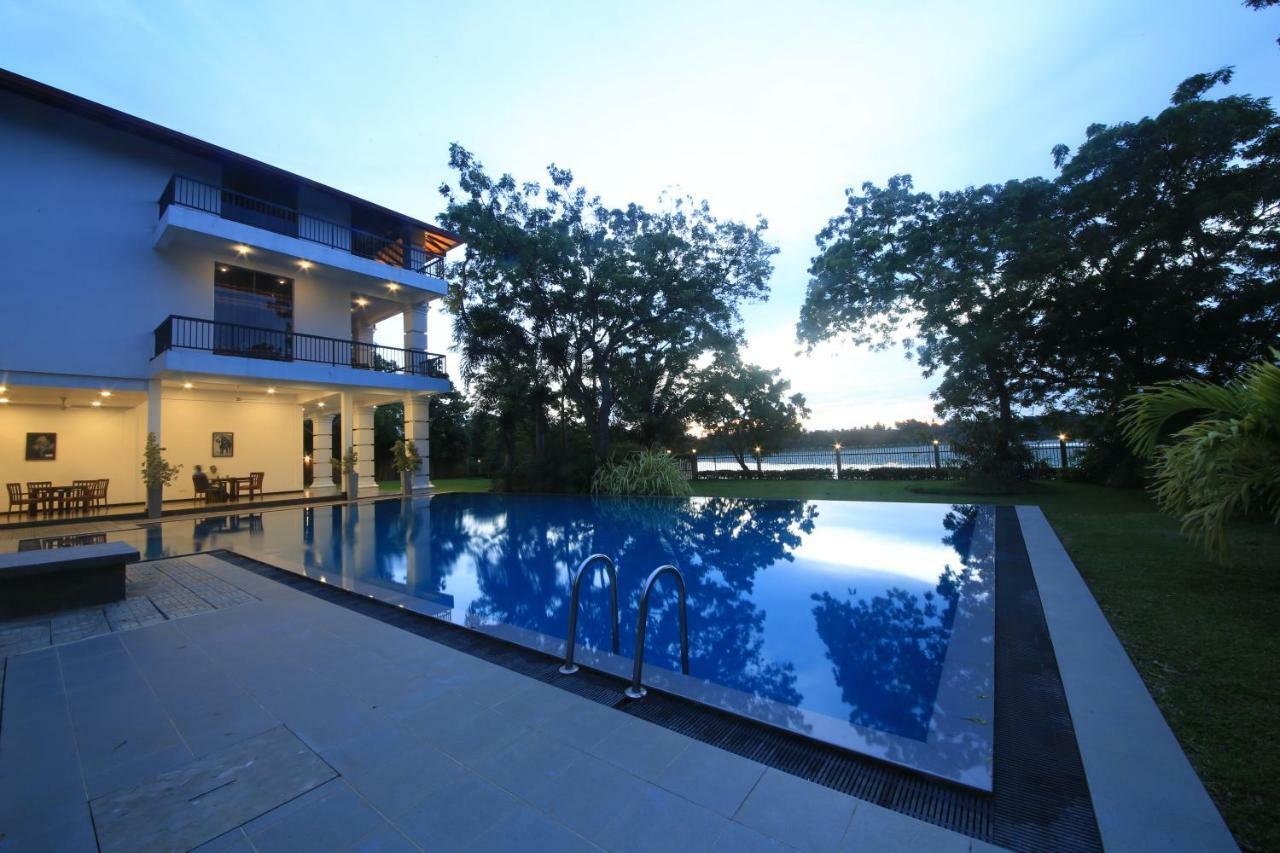 Diya Dahara Lake Resort Yala Ngoại thất bức ảnh